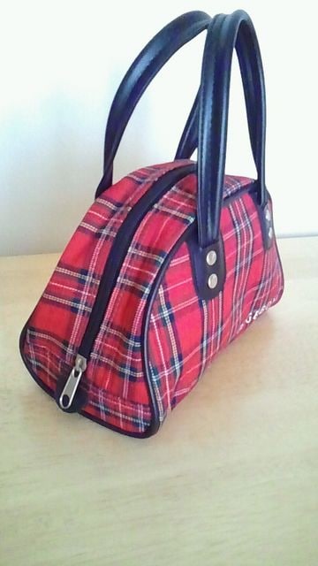 ページボーイ Pageboy 赤チェックミニバッグ ページボーイ Pageboy 新品 中古のオークション モバオク No