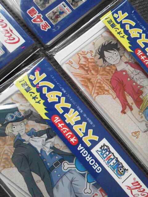 新品 コカコーラ ワンピース スマホスタンド イオン 全4種類まとめて 新品 中古のオークション モバオク
