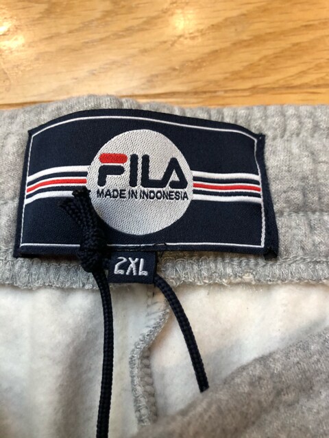 Fila フィラ スウェットハーフパンツ 厚手 大きいsize2xl 男性ファッション 新品 中古のオークション モバオク