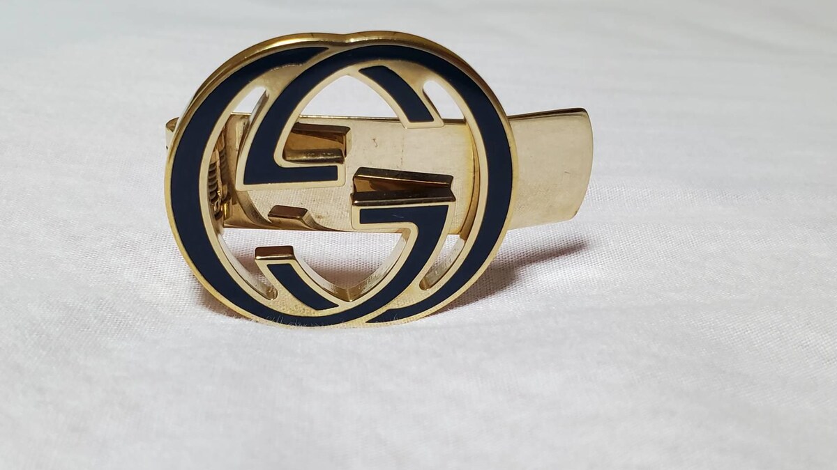 【ついに再販開始!】 GUCCI グッチ 『インターロッキング GGロゴ マネークリップ』 - マネークリップ