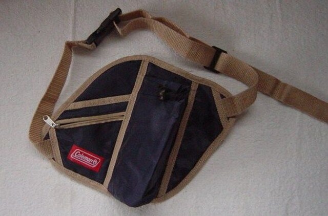 Coleman コールマン ウエスト バッグ かばん ウォーキング 新品 中古のオークション モバオク Coleman コールマン ウエスト バッグ かばん ウォーキング 新品 中古のオークション モバオク
