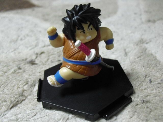 ドラゴンボール背表紙フィギュア ヤジロベー 新品 中古のオークション モバオク