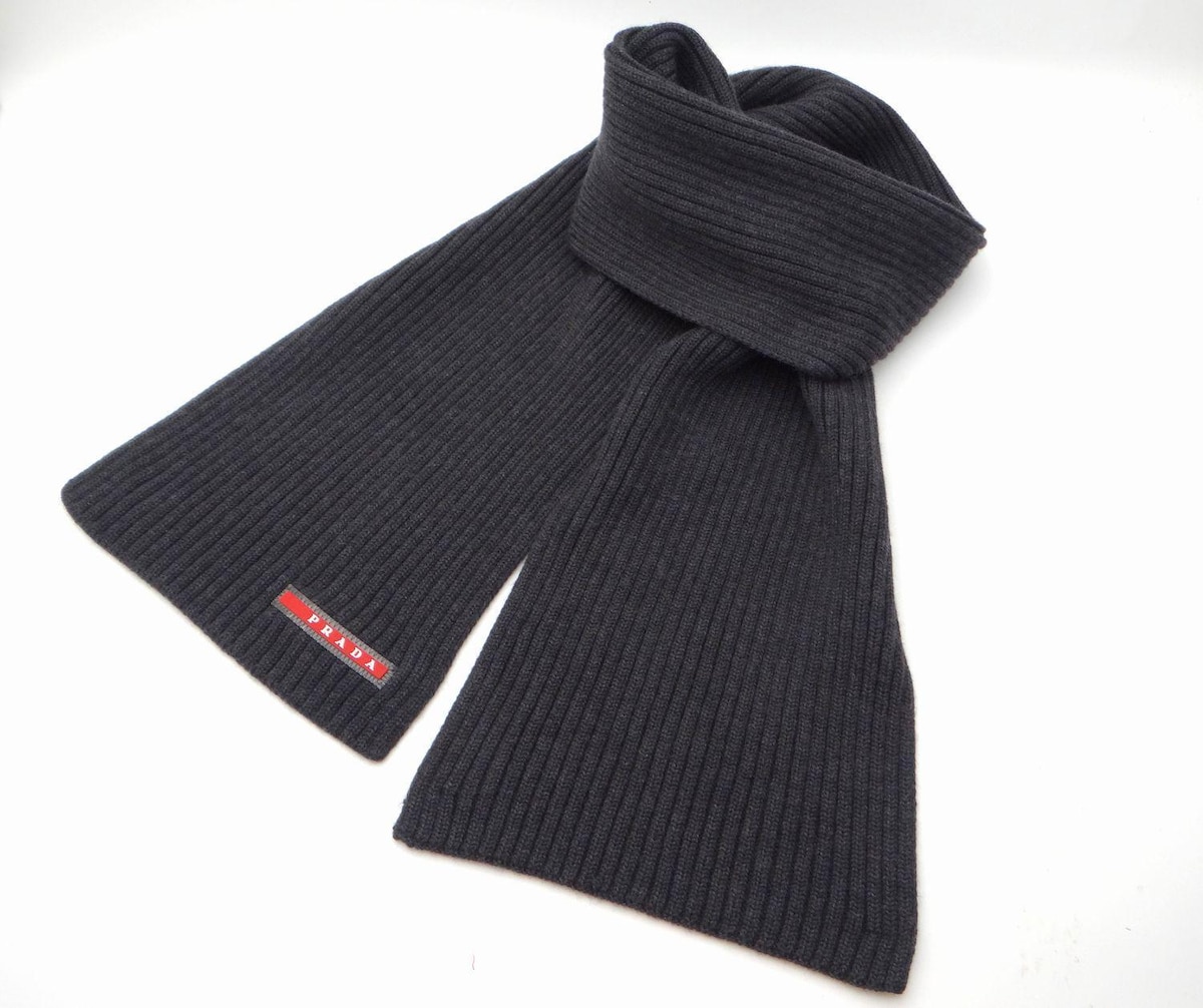 PRADA SPORT マフラー