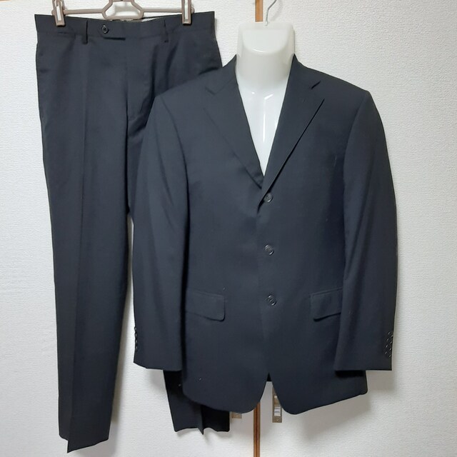 美品 黒 無地 Grenforkton スーツ上下 男性ファッション 新品 中古のオークション モバオク 美品 黒 無地 Grenforkton スーツ上下 男性ファッション 新品 中古のオークション モバオク