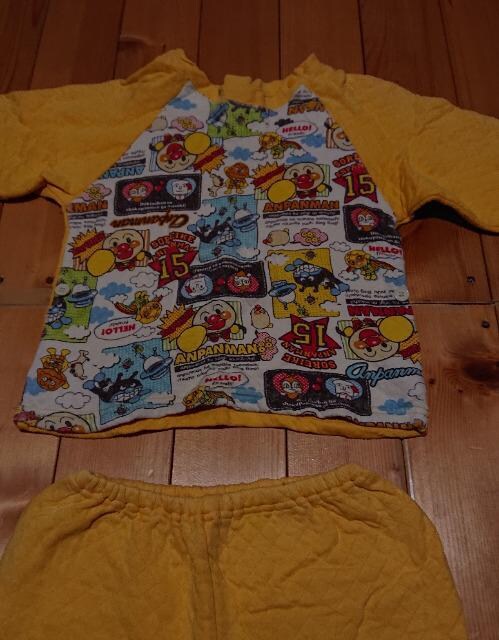 アンパンマン】キルトパジャマ/セットアップ☆100cm☆ | キッズ/ベビー | 新品・中古のオークション モバオク | 【No.525054400】 アンパンマン】キルトパジャマ/セットアップ☆100cm☆ | キッズ/ベビー | 新品・中古のオークション モバオク | 【No.525054400】