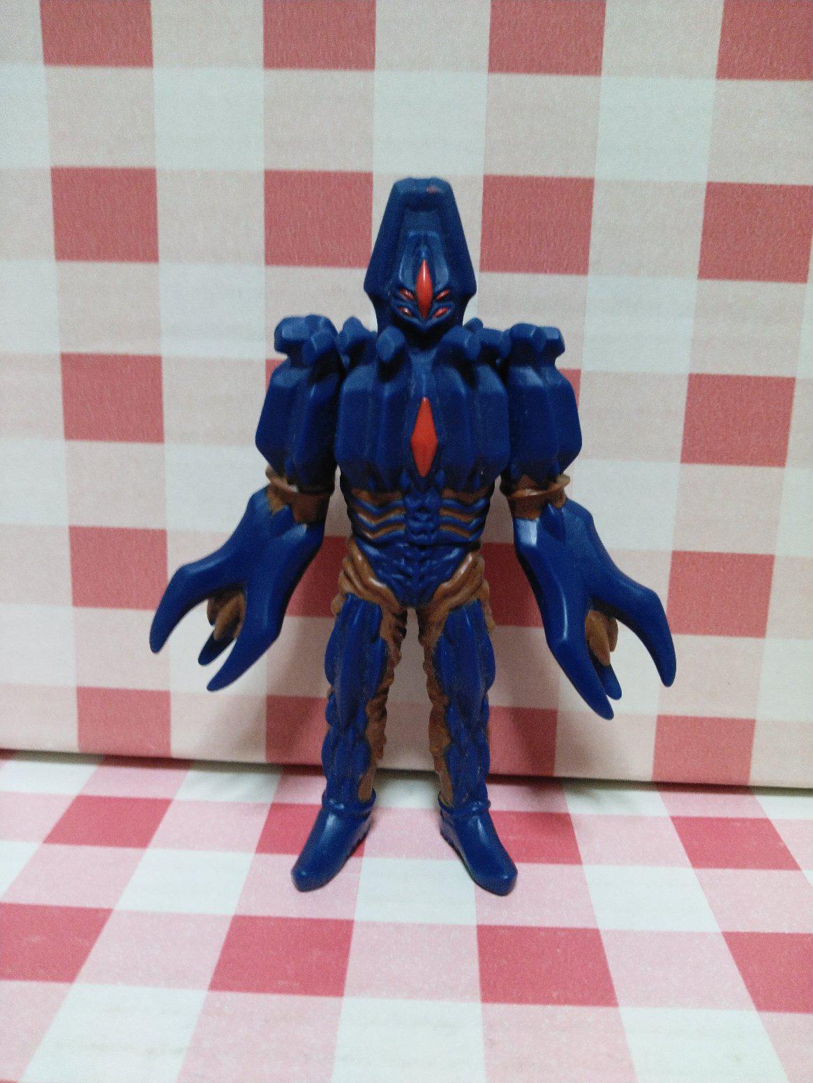 ウルトラ怪獣シリーズ みすぼらしい 暗黒参謀 ダークゴーネ