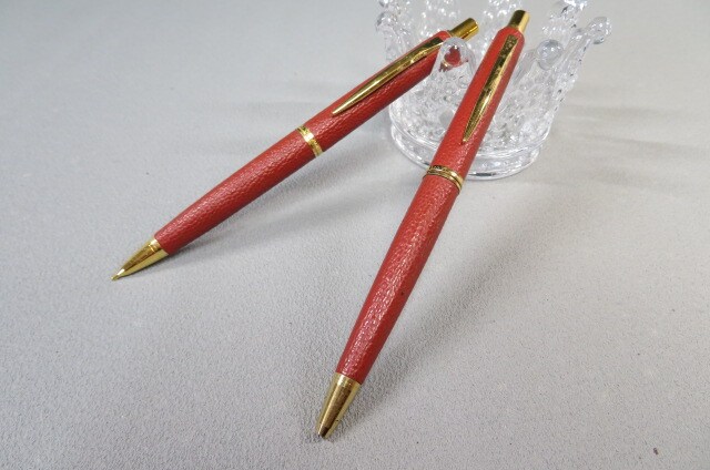 Pilot パイロット レザー巻 シャーペン ボールペンセット 新品 中古のオークション モバオク