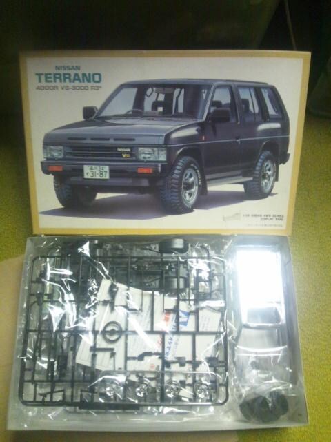 アオシマ 1 24 日産テラノ 限定メッキ ホビー 新品 中古のオークション モバオク アオシマ 1 24 日産テラノ 限定メッキ ホビー 新品 中古のオークション モバオク