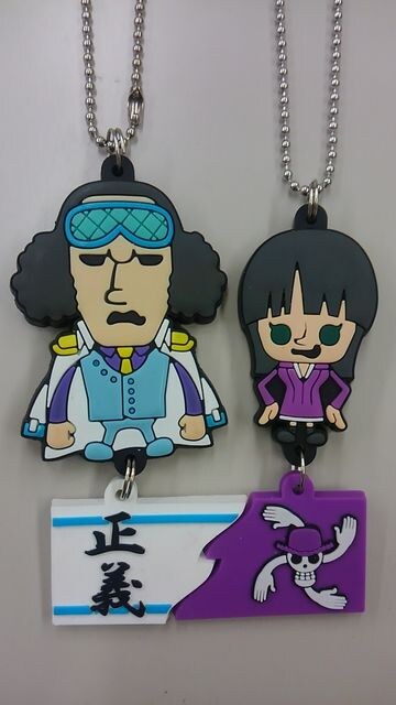 ワンピース 青雉 ロビン ラブラブカップルキーホルダー 新品 中古のオークション モバオク