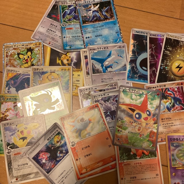 ポケモンカード 引退品 ひかるミュウ等 アニメ コミック キャラクター 新品 中古のオークション モバオク No ポケモンカード 引退品 ひかるミュウ等 アニメ コミック キャラクター 新品 中古のオークション モバオク No