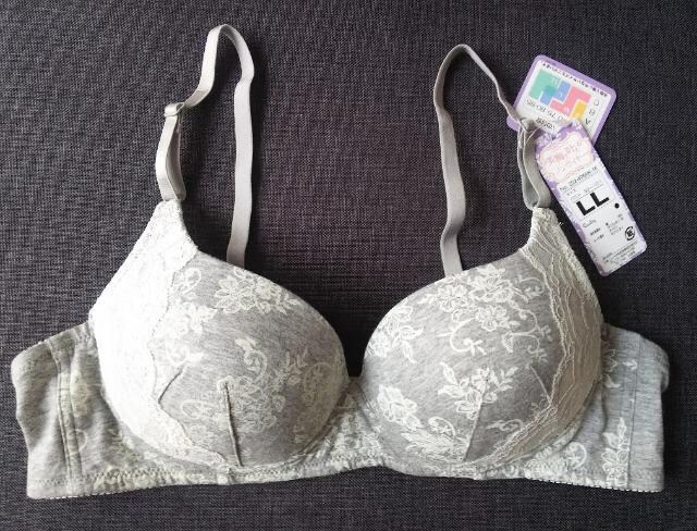 ll 美胸を叶えるノンワイヤーブラジャー コットンレース 女性ファッション 新品 中古のオークション モバオク ll 美胸を叶えるノンワイヤーブラジャー コットンレース 女性ファッション 新品 中古のオークション モバオク