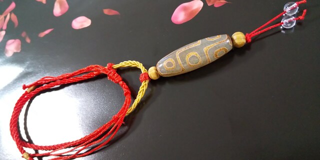 No 238 龍紋九眼天珠のネックレス 運気上昇 女性アクセサリー 時計 新品 中古のオークション モバオク No No 238 龍紋九眼天珠のネックレス 運気上昇 女性アクセサリー 時計 新品 中古のオークション モバオク No