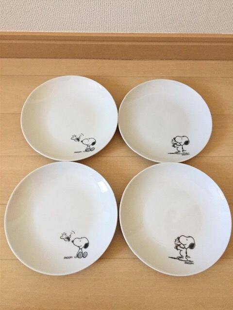 ローソン スヌーピー ペアプレート 非売品 新品 2箱セット 新品 中古のオークション モバオク ローソン スヌーピー ペアプレート 非売品 新品 2箱セット 新品 中古のオークション モバオク