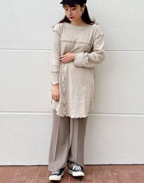 Who S Who Chico パネル切替メローワンピース フーズフーチコ Who S Who Chico 新品 中古のオークション モバオク