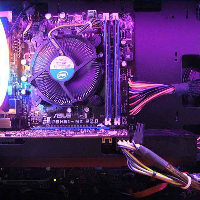 ☆虹桃3連☆ハイパーWifi ゲーミングPC】フォートナイト、Apex◎ | PC