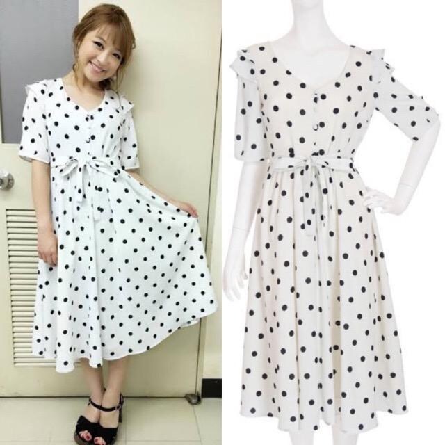 Dazzlin ドットロングワンピース S ダズリン Dazzlin 新品 中古のオークション モバオク No Dazzlin ドットロングワンピース S ダズリン Dazzlin 新品 中古のオークション モバオク No