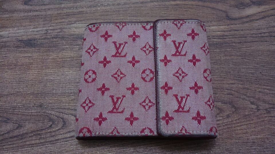 美品☆正規品☆Louis Vuittonルイヴィトン☆財布☆モノグラムミニ