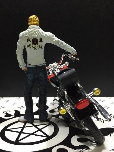 クローズxworst 改造 河内鉄生 バイク ブラックリストサイズ 新品 中古のオークション モバオク クローズxworst 改造 河内鉄生 バイク ブラックリストサイズ 新品 中古のオークション モバオク
