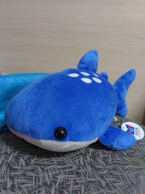 水族館 海遊館 ジンベイザメ じんべいざめ 鮫 サメ ぬいぐるみ 約45cm おもちゃ 新品 中古のオークション モバオク