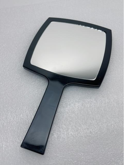 B140 シャネル ミラー 鏡 手鏡 ハンドミラー メイクアップ用 | シャネル/CHANEL | 新品・中古のオークション モバオク B140 シャネル ミラー 鏡 手鏡 ハンドミラー メイクアップ用 | シャネル/CHANEL | 新品・中古のオークション モバオク