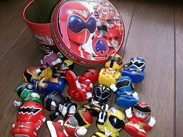 スーパー戦隊等いろいろ指人形15体と懐かしのブリキ缶セット 新品 中古のオークション モバオク