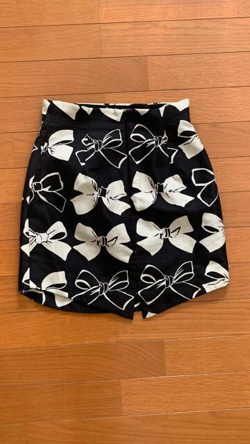 dazzlin ダズリン リボン柄 タイトスカート ミニスカート リボン 黒 ブラック S | ダズリン/DazzliN | 新品・中古のオークション モバオク | 【No.525201069】 dazzlin ダズリン リボン柄 タイトスカート ミニスカート リボン 黒 ブラック S | ダズリン/DazzliN | 新品・中古のオークション モバオク | 【No.525201069】