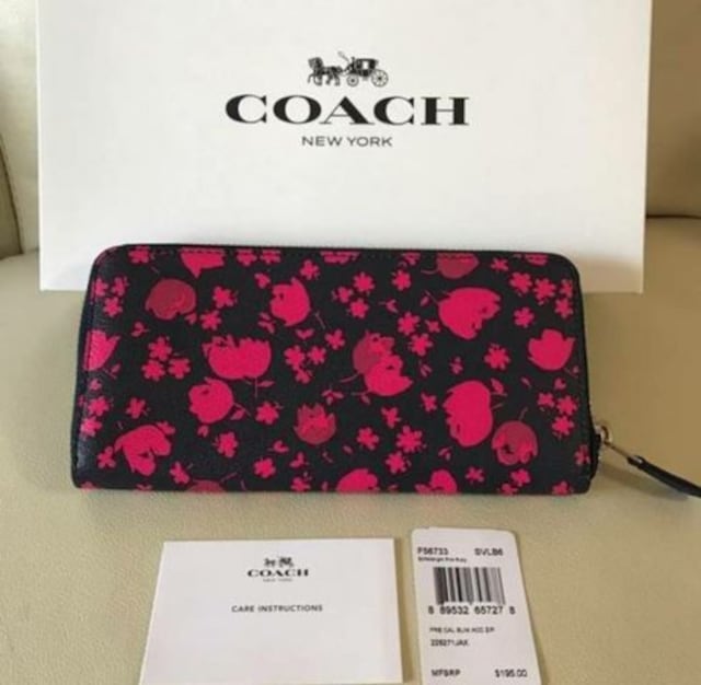 コーチ長財布 Coach 新作花柄75周年限定品 ピンクでカワイイ 新品 中古のオークション モバオク