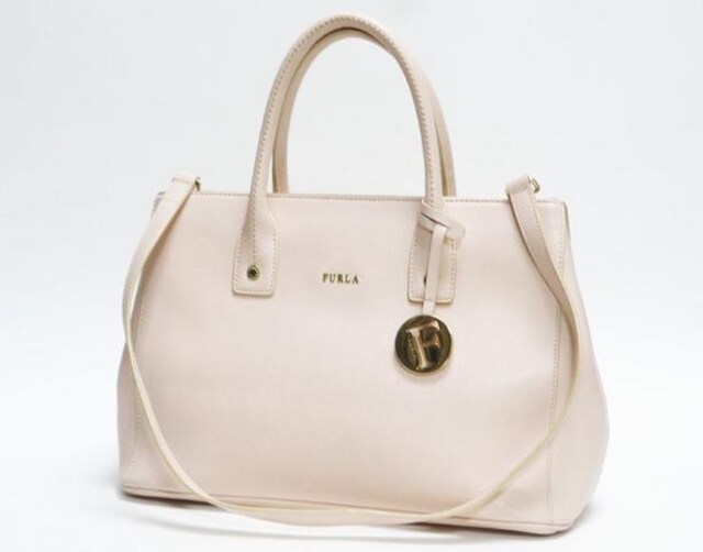美品フルラ リンダ トートバッグ ショルダー付 薄ピンク良品 新品 中古のオークション モバオク 美品フルラ リンダ トートバッグ ショルダー付 薄ピンク良品 新品 中古のオークション モバオク