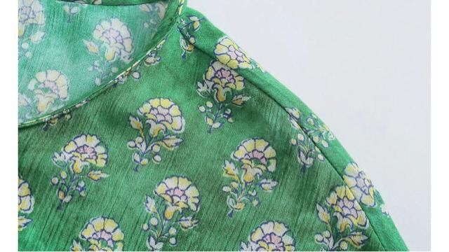 Green グリーン レトロ 柄 ワンピース Zaraお好きな方に M 女性ファッション 新品 中古のオークション モバオク No