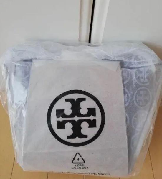 トリーバーチ TORY BURCH スモールバケットバッグ マックグロー 新品未 新しいプレセール 新品 BURCH トリーバーチTORY ショルダーバッグ