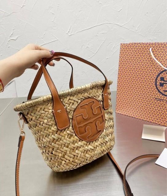 新品未使用 トリーバーチ TORY BURCH マイクロバスケット かごバッグ エラ ストロー カゴバック バスケット 新作 | トリーバーチ/Tory Burch | 新品・中古のオークション モバオク | 【No.524930205】 新品未使用 トリーバーチ TORY BURCH マイクロバスケット かごバッグ エラ ストロー カゴバック バスケット 新作 | トリーバーチ/Tory Burch | 新品・中古のオークション モバオク | 【No.524930205】