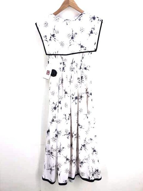 Noela ノエラ フラワープリントセーラーカラーワンピワンピース 女性ファッション 新品 中古のオークション モバオク No Noela ノエラ フラワープリントセーラーカラーワンピワンピース 女性ファッション 新品 中古のオークション モバオク No