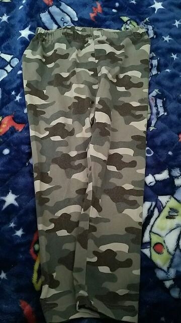 Uniqlo 迷彩柄 キッズスパッツsize90 新品 中古のオークション モバオク Uniqlo 迷彩柄 キッズスパッツsize90 新品 中古のオークション モバオク