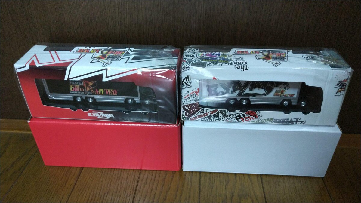 矢沢永吉 コンサートツアー2022 MY WAYトランポ型ミニカー 2台 矢沢永吉 コンサートツアー2022 MY WAYトランポ型ミニカー 2台