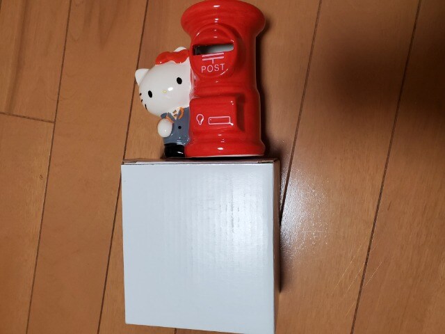 新品 昭和 サンリオ Hello Kitty ハローキティ 貯金箱