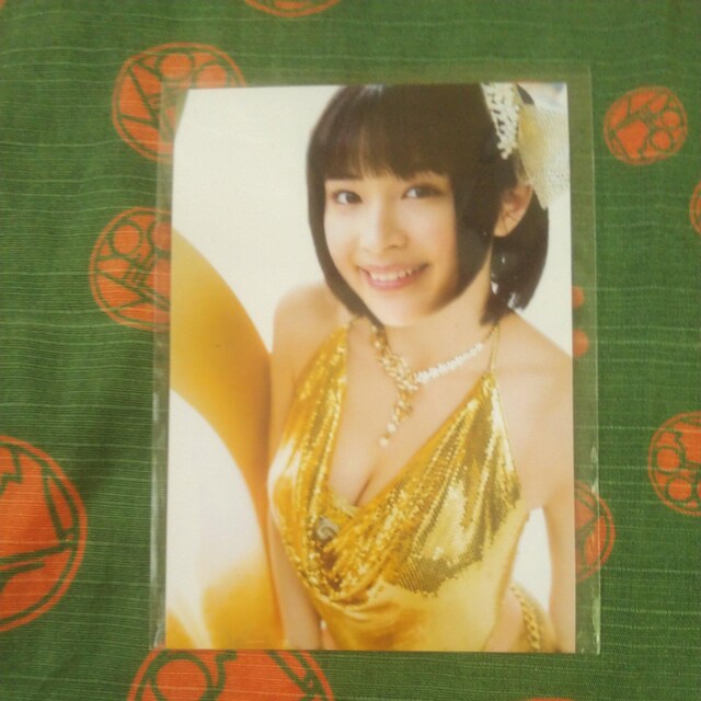美少女 広瀬すず使用l版高画質写真即スリーブ入り厚紙当てて発 タレントグッズ 新品 中古のオークション モバオク