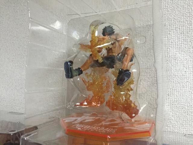 ワンピース フィギュアーツzero エース 十字火 限定 新品 中古のオークション モバオク