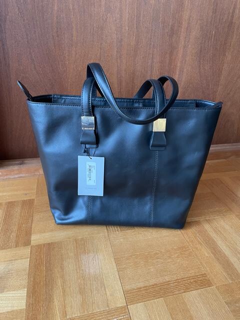 送料込 新品タグ付き コールハーン トートバッグ ブラック 黒