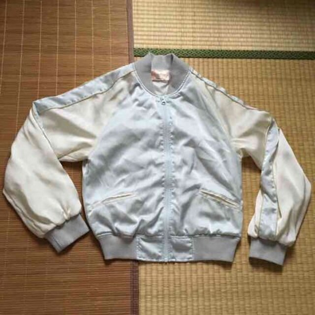 Rosemarieseoir 背中ネコ刺繍サテンスカジャン ライトブルー シロップ Syrup 新品 中古のオークション モバオク No Rosemarieseoir 背中ネコ刺繍サテンスカジャン ライトブルー シロップ Syrup 新品 中古のオークション モバオク No
