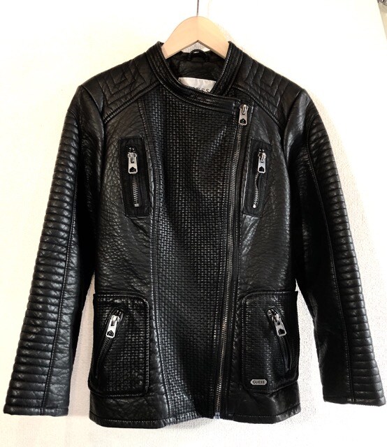 GUESSライダースジャケットレザーゲスブラック黒 | ゲス/GUESS | 新品・中古のオークション モバオク GUESSライダースジャケットレザーゲスブラック黒 | ゲス/GUESS | 新品・中古のオークション モバオク
