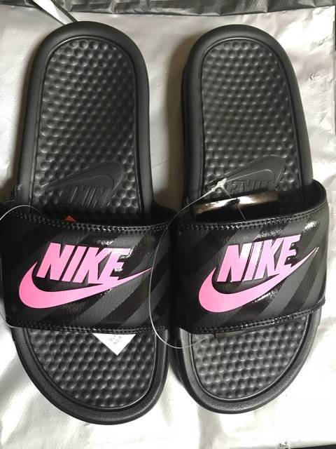 新品nike ベナッシ 黒 ピンク サンダル 24 新品 中古のオークション モバオク