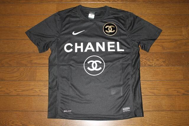 Nike Chanel Tシャツ 黒ｘｌ ナイキ シャネル Coco Evanesce 新品 中古のオークション モバオク