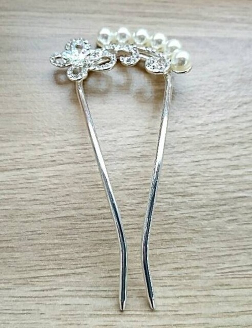 新品 キラキラ髪飾り ヘアーアクセサリー蝶 クリスマス パーティー 女性アクセサリー 時計 新品 中古のオークション モバオク