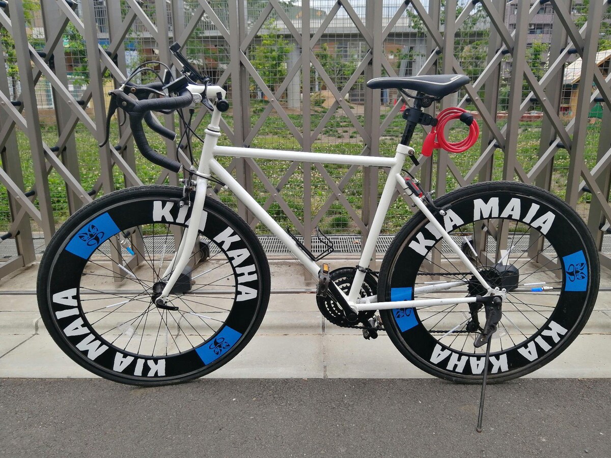 ロードバイク 700×28c 川崎市高津区発  レジャー/スポーツ  新品 