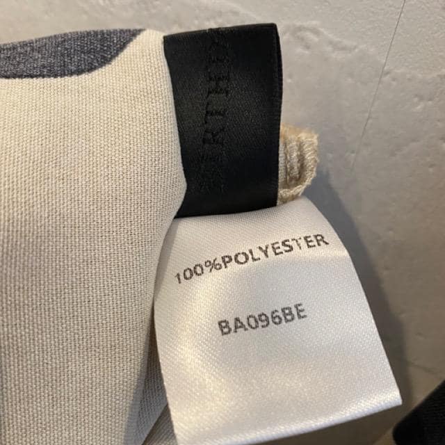 Birthday Bash ドットプリントカシュクールワンピース 女性ファッション 新品 中古のオークション モバオク No Birthday Bash ドットプリントカシュクールワンピース 女性ファッション 新品 中古のオークション モバオク No