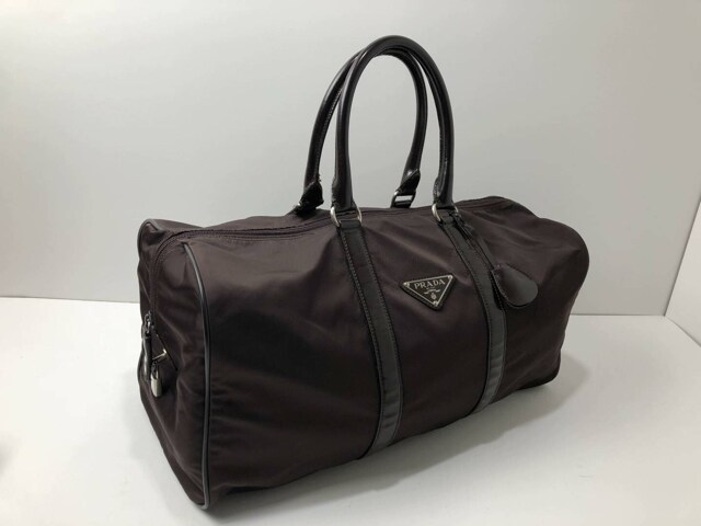 F048 美品 プラダ ボストンバッグ トラベル ナイロン 鍵付き プラダ Prada 新品 中古のオークション モバオク