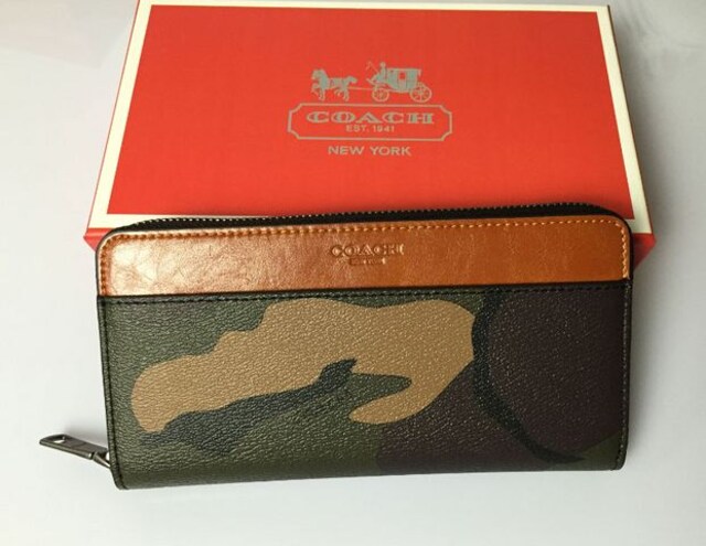 Coach コーチ迷彩 F 長財布 メンズスサイフアウトレット 新品 中古のオークション モバオク