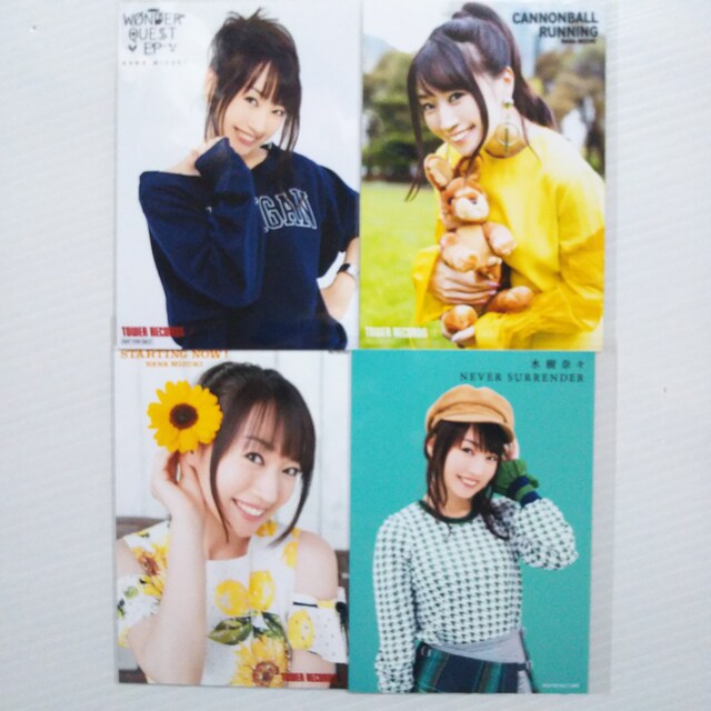 水樹奈々 特典写真4枚 タレントグッズ 新品 中古のオークション モバオク No 水樹奈々 特典写真4枚 タレントグッズ 新品 中古のオークション モバオク No