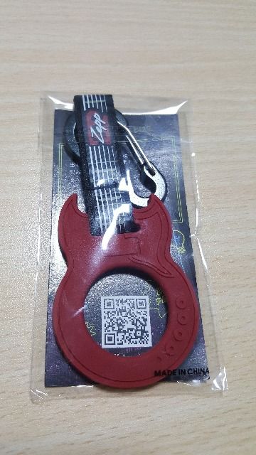 Zepp福岡 キーホルダー Zepp 福岡 ギター　guitar アクセサリー ☆Zepp 見当り ギターキーホルダー☆