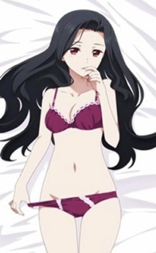 魔法科高校の劣等生　魔法科高校の優等生　七草真由美　抱き枕カバー Amazon | 魔法科高校の劣等生 七草真由美 抱き枕カバー 品